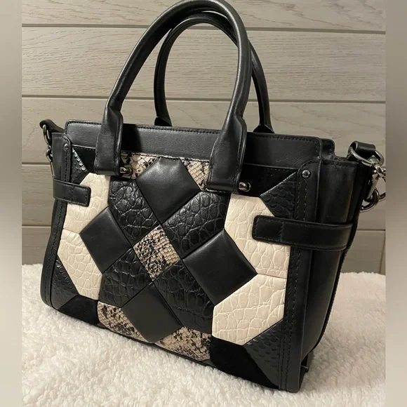 Coach Retail Quilted Exotic Swagger 27 - Rare item in black white and snakeskin - Picture 3 of 13